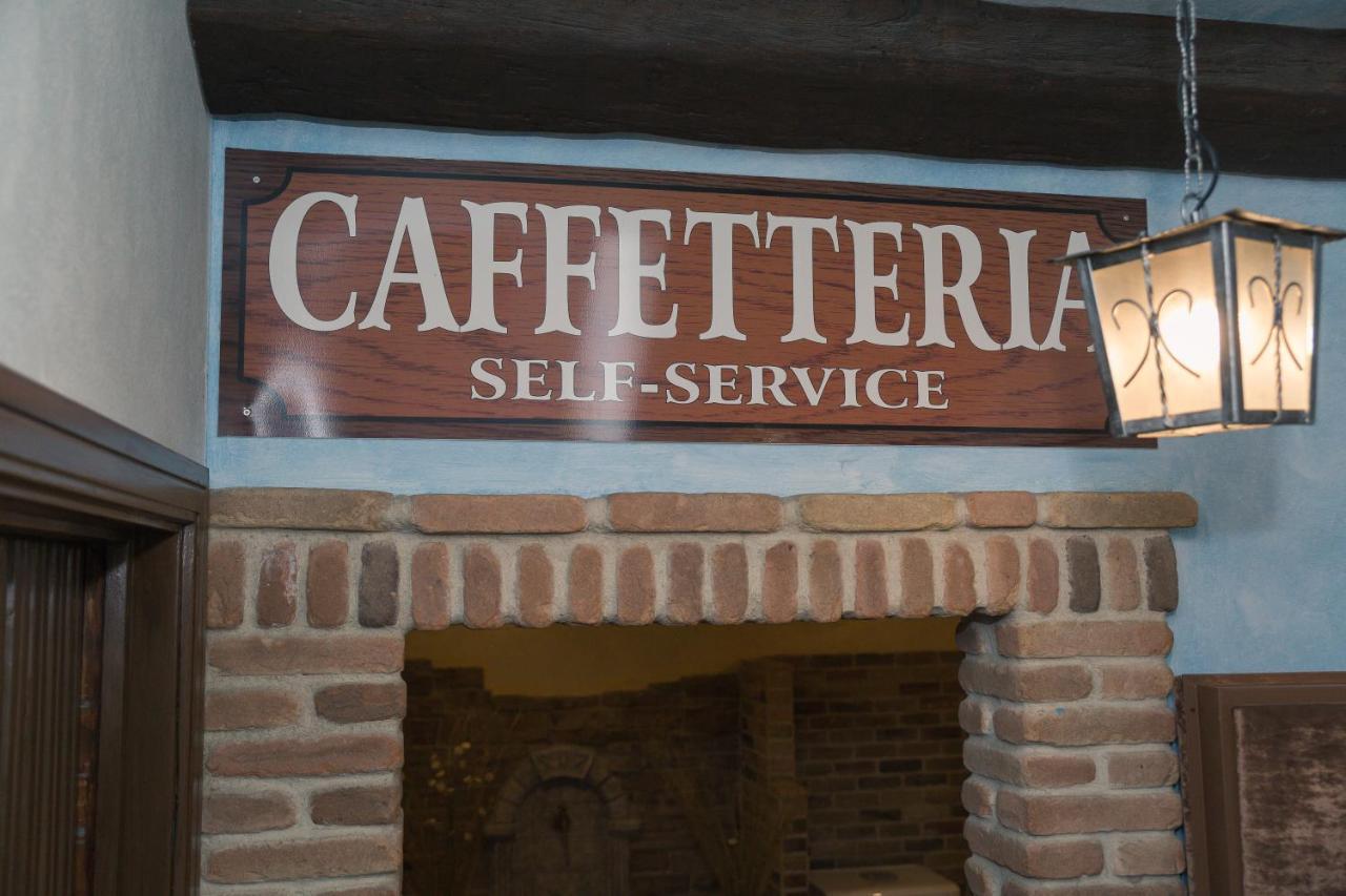 Hotel Il Castello Di Perano Exterior foto