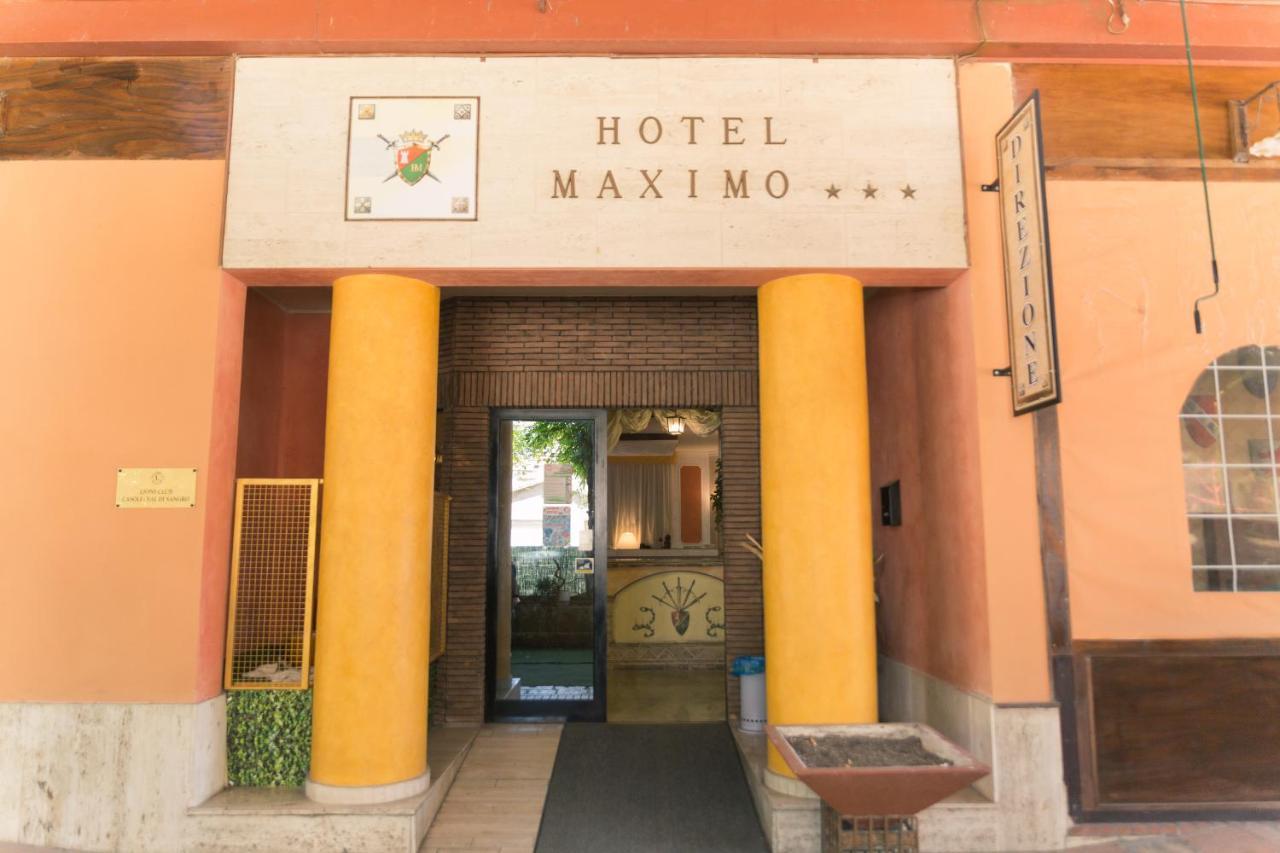 Hotel Il Castello Di Perano Exterior foto